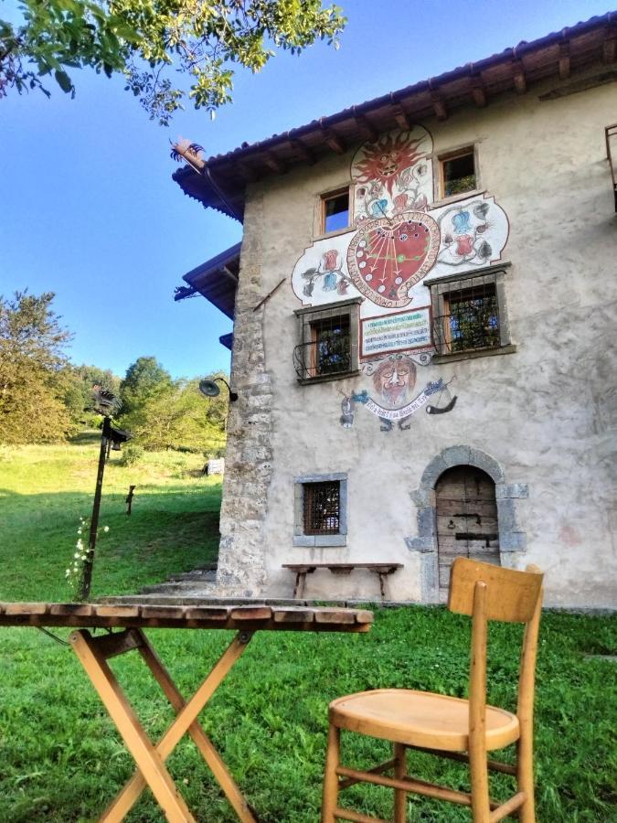 Dossena Dimora Storica Al Lac Conte Tomaselli Villa Madonna della Costa Luaran gambar
